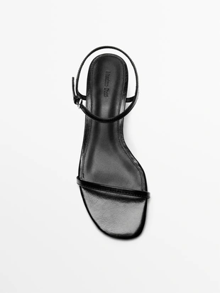 Сандалии на средней шпильке с ремешками из кожи- Заказать в России