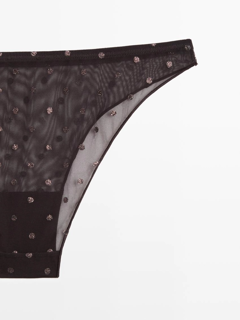 Полупрозрачные трусики в горошек