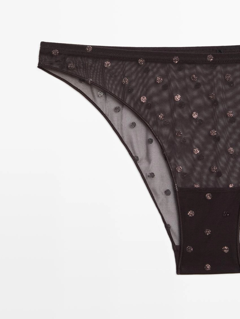 Полупрозрачные трусики в горошек