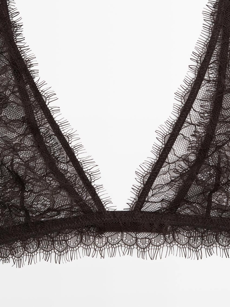 Бра легкая кружевная с цветочным узором