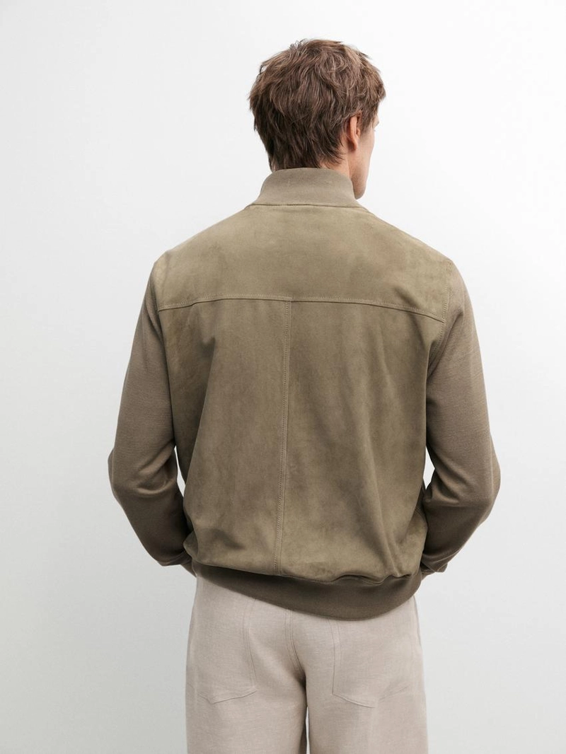 Куртка из контрастной вязки и замши