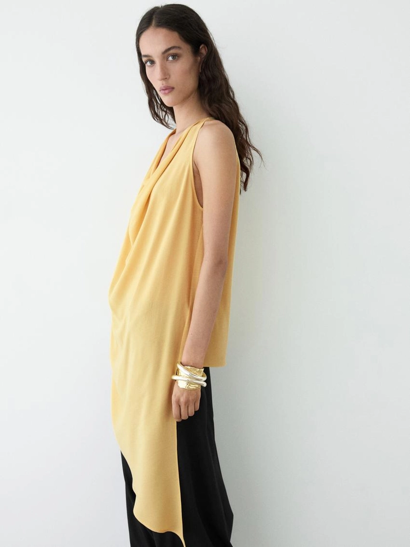 Длинный плавный асимметричный топ