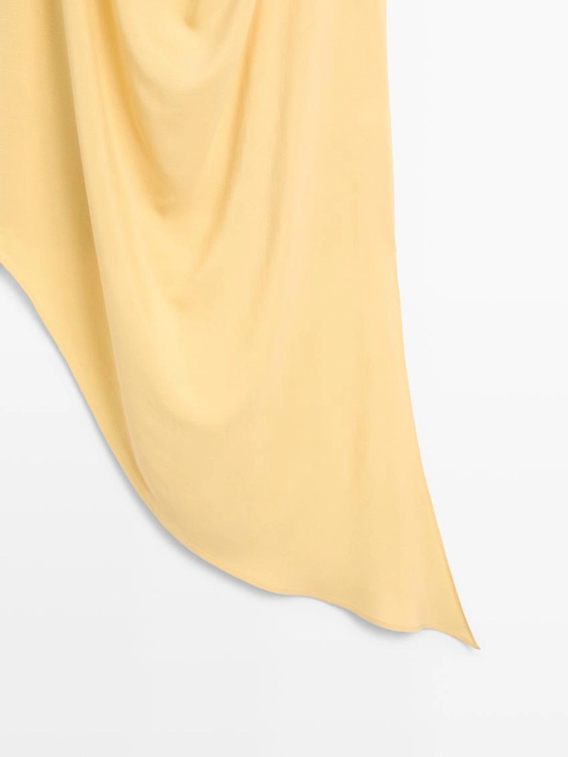 Длинный плавный асимметричный топ