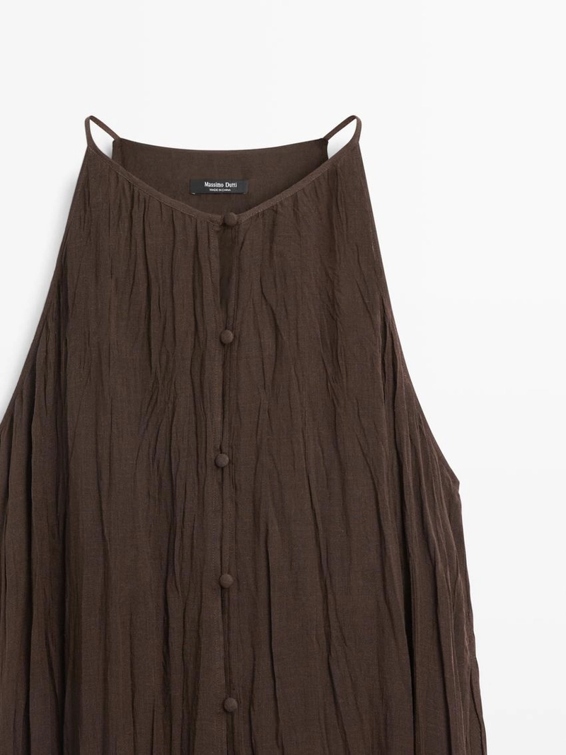 Платье миди с плиссированной отделкой и пуговицами