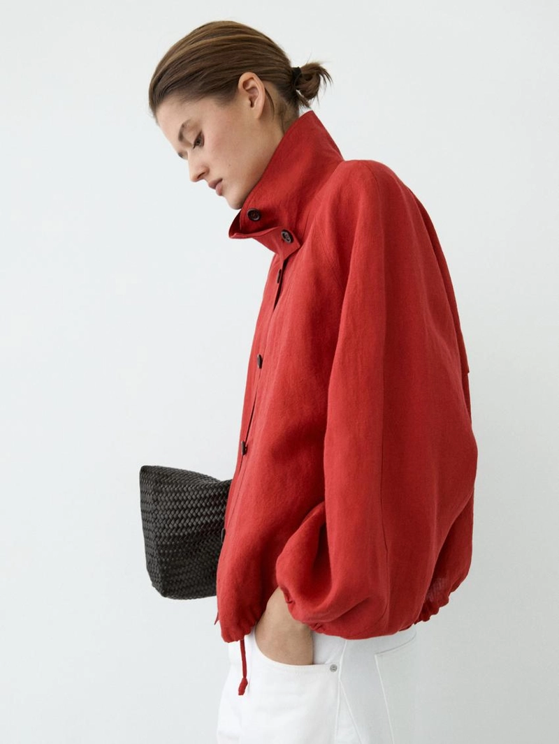 Льняная объемная бомбер-куртка