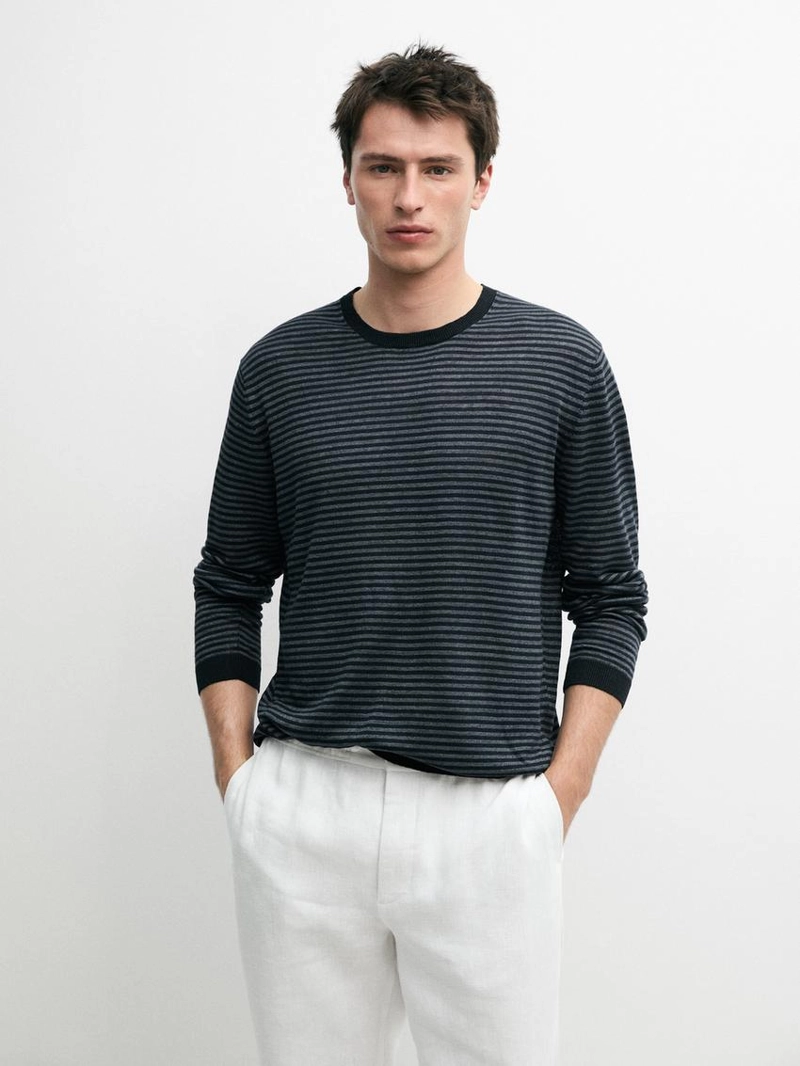 Льняной свитер с полосатыми деталями