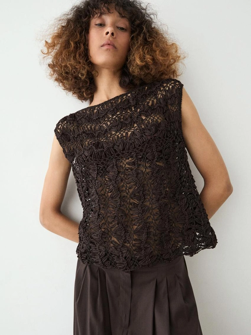 Топ из вязаного кружева