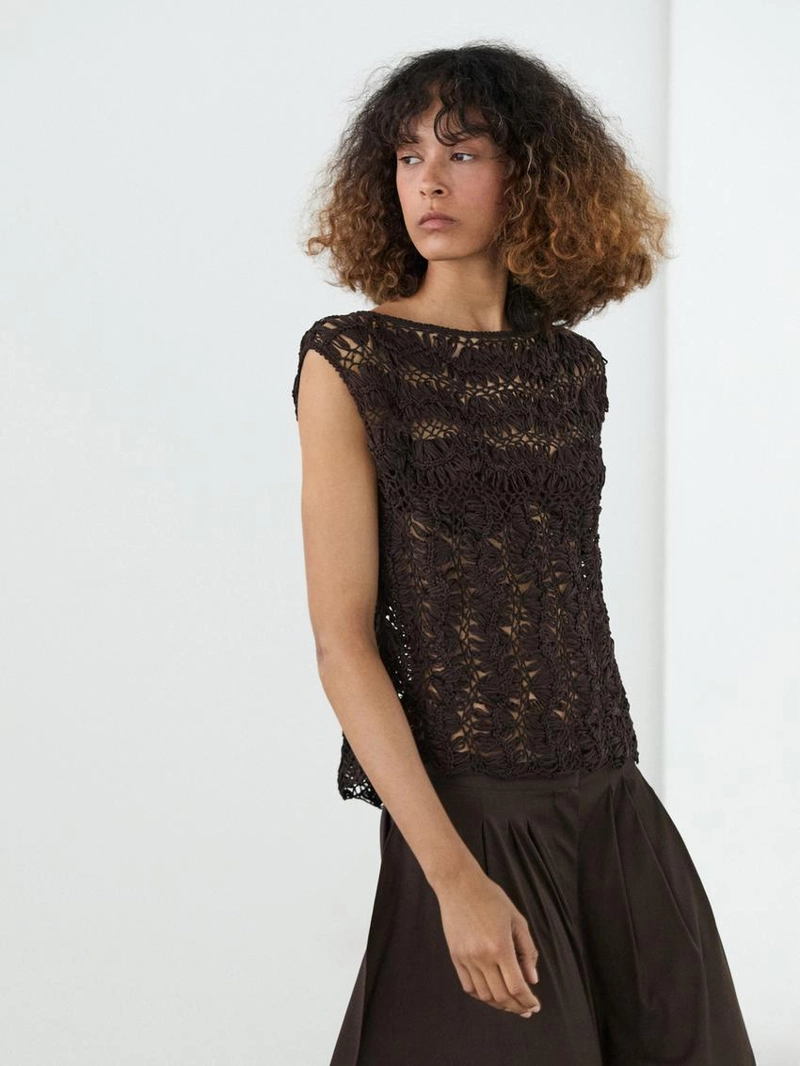 Топ из вязаного кружева