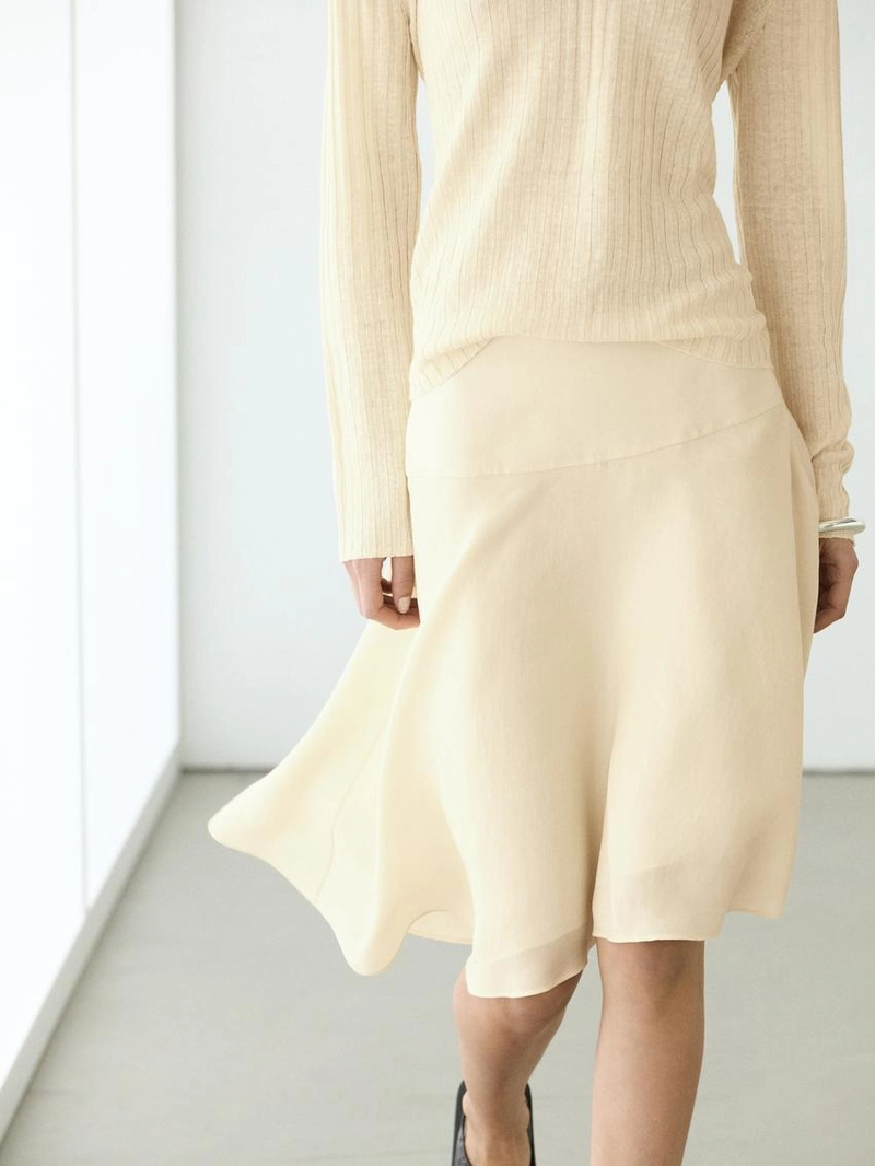 Юбка-миди с асимметричным подолом