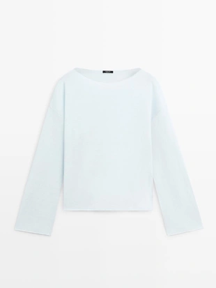 Трикотажный свитер из льна с лодочкой- Заказать в России