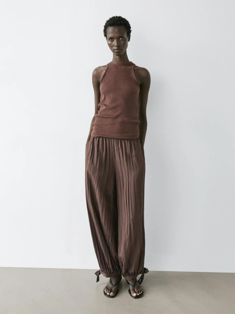 Топ из легкого трикотажа из 100% хлопка