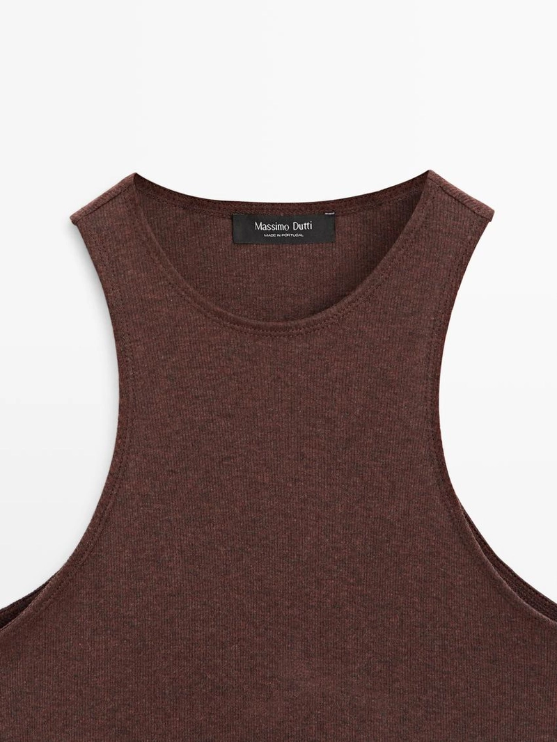 Топ из легкого трикотажа из 100% хлопка