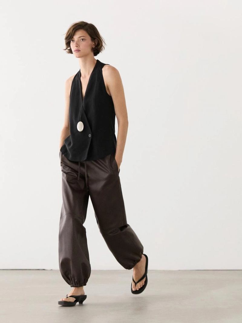 Кожаные брюки-шаровары из нубука