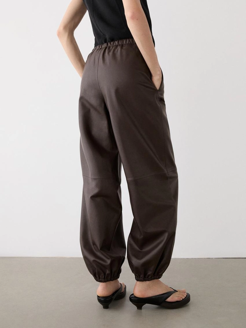 Кожаные брюки-шаровары из нубука