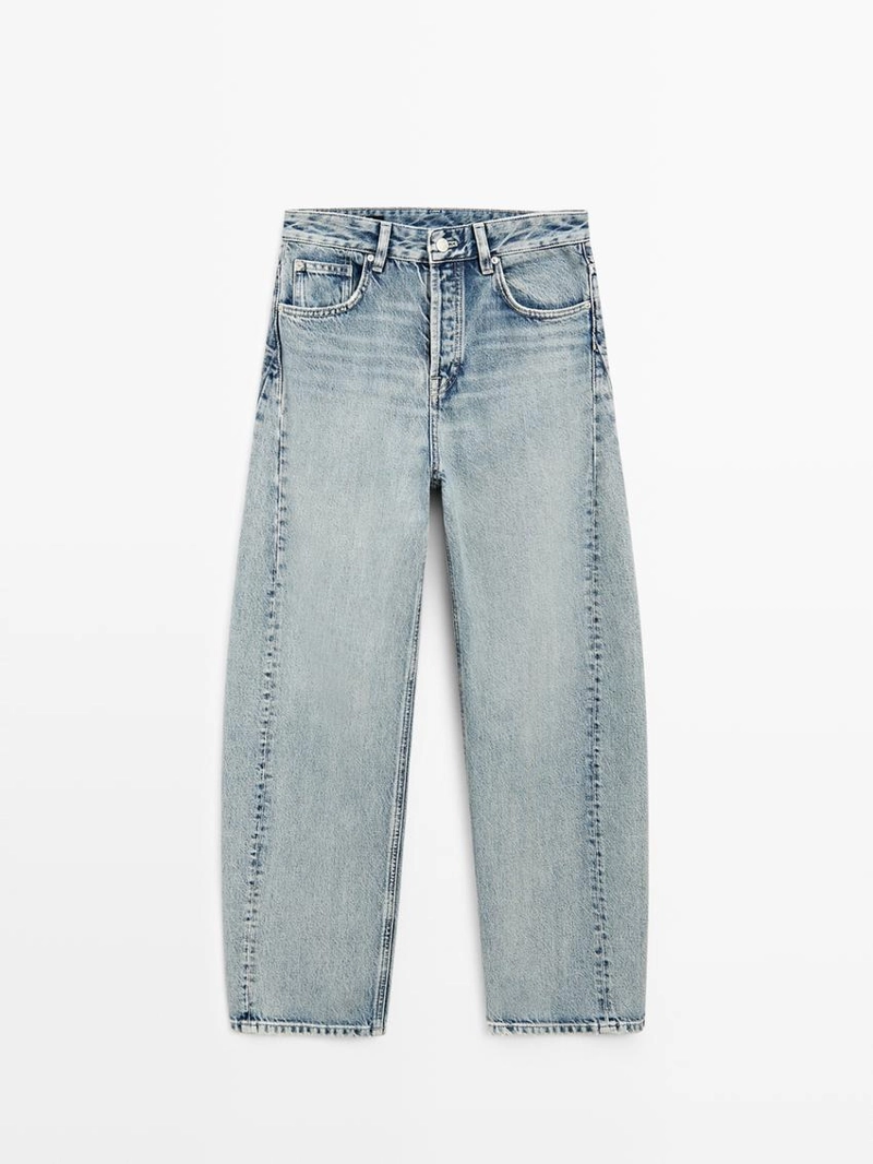 Джинсы с завышенной талией и объемным кроем