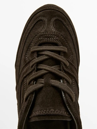 Кроссовки из разделанной кожи с деталями из кожи- Заказать в России