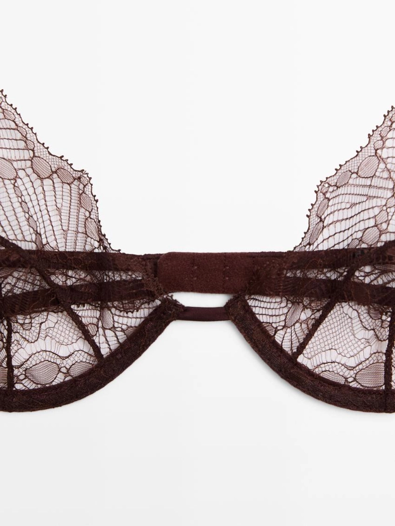 Кружевной бюстгальтер с формованной чашкой