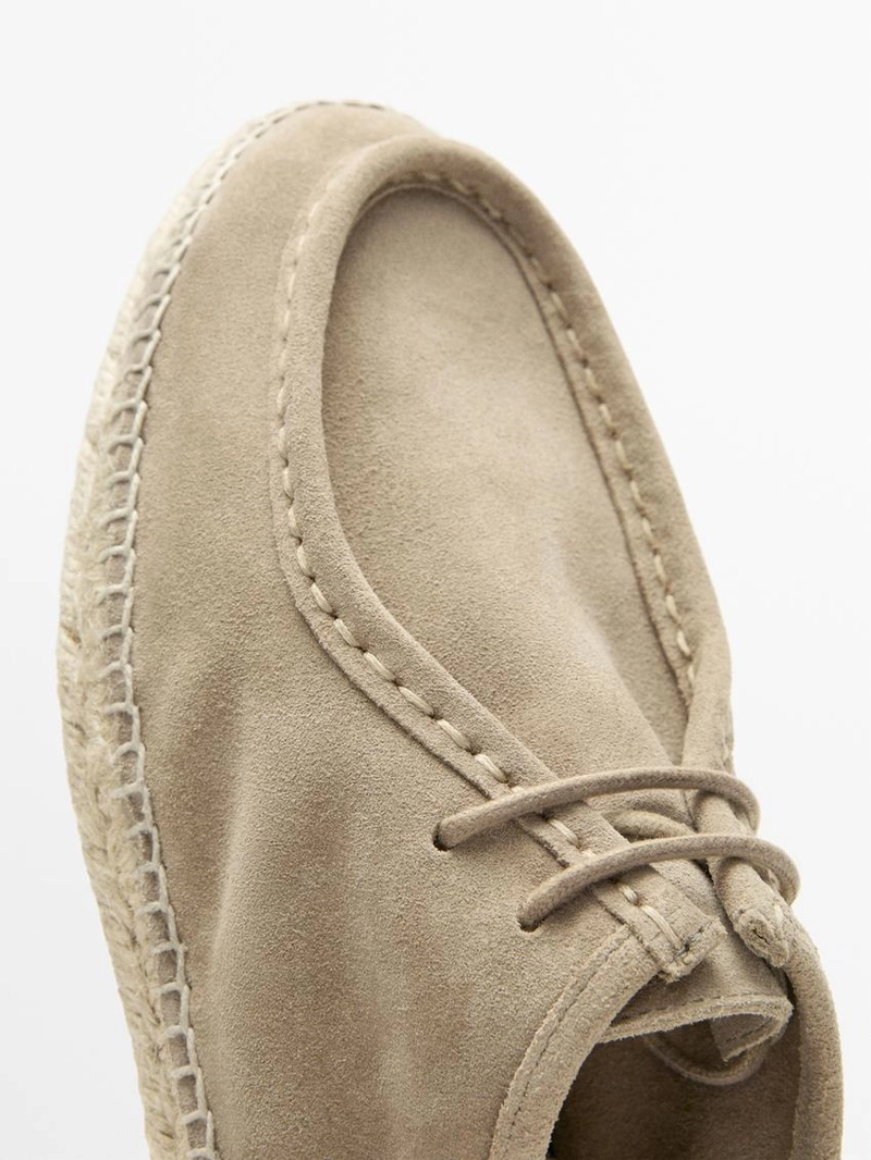 Туфли из разделанной кожи с мокрым носком и подошвой из джута