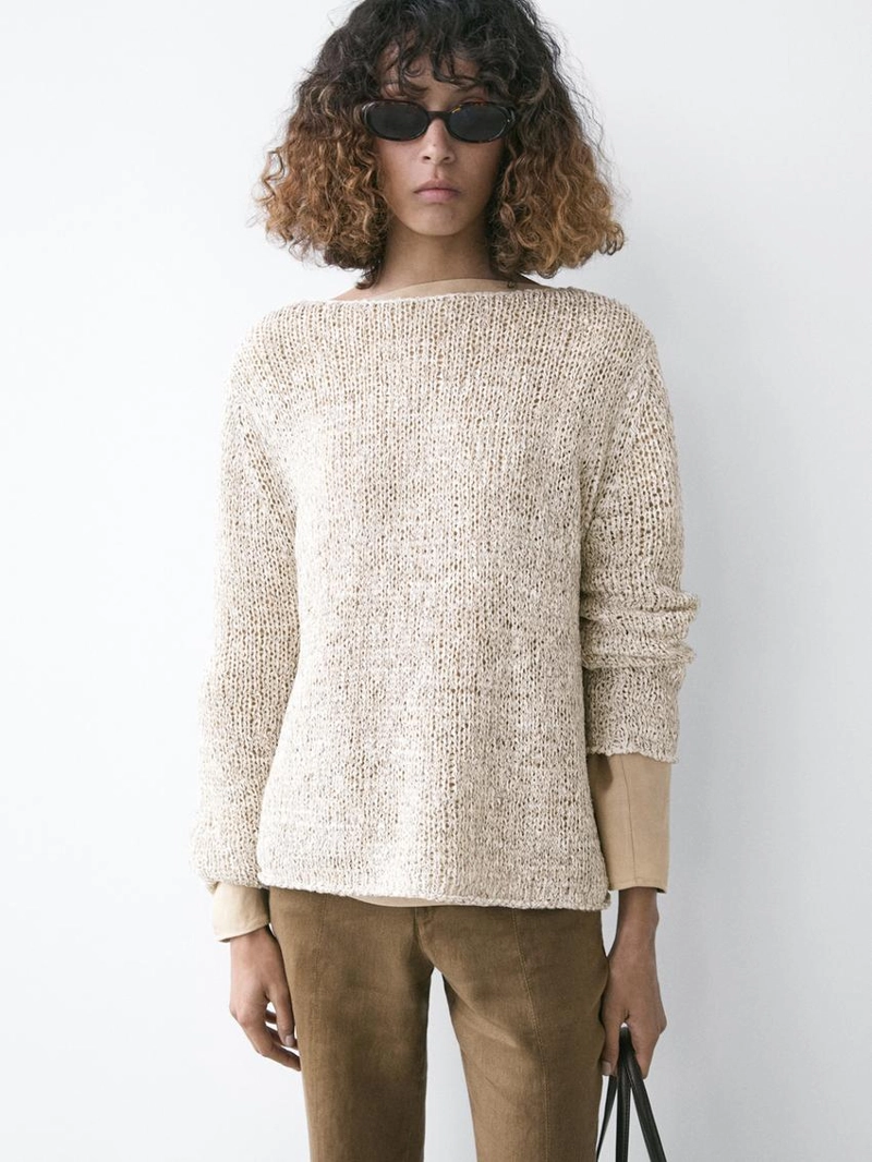 Свитер с лодочным вырезом из вязаного полотна