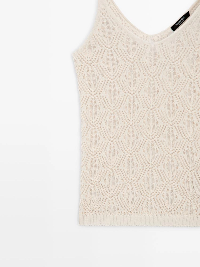 Топ с бретельками и деталями из кружева