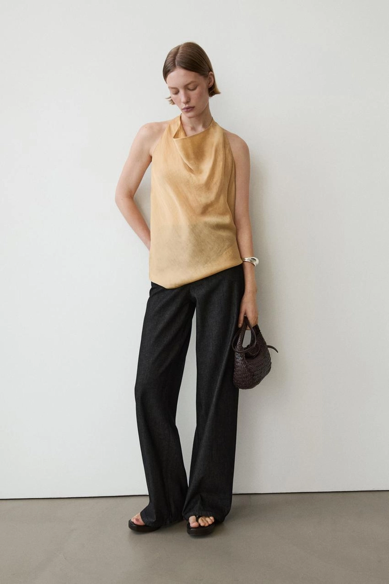 Топ с длинной горловиной и драпировкой