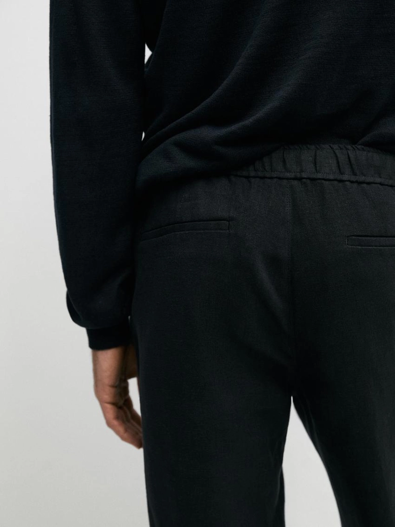 Льняные брюки в стиле джоггер