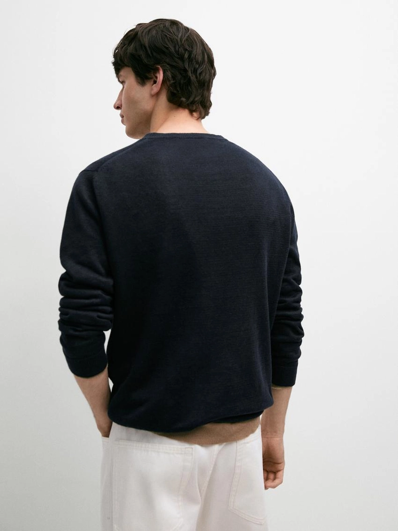 Джемпер с круглым вырезом из льняного трикотажа