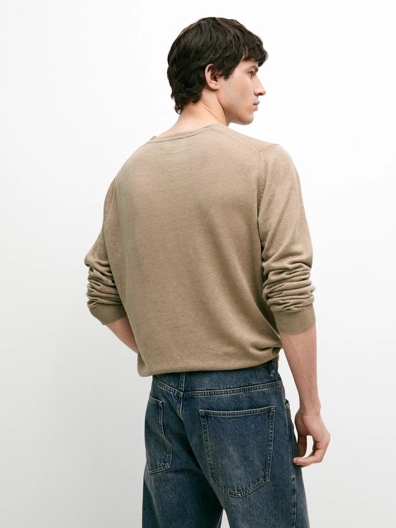 Пуловер из льна с круглым вырезом