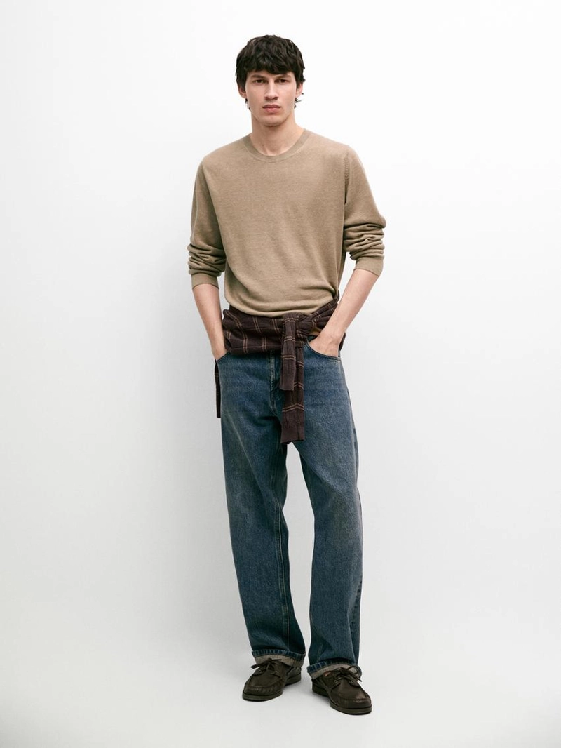 Пуловер из льна с круглым вырезом