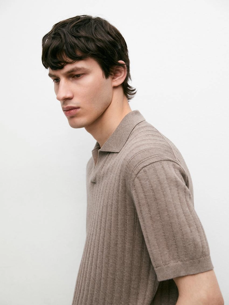 Поло свитер с кабельным узором