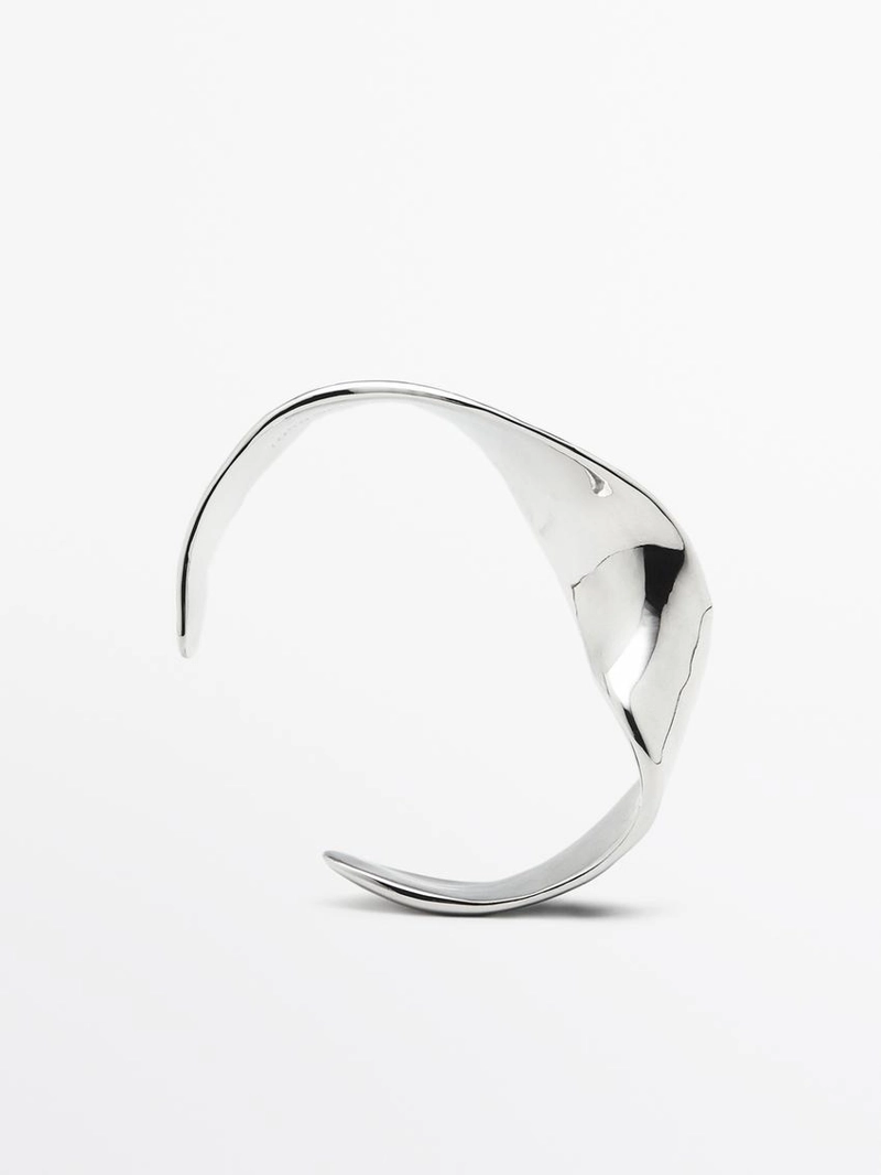 Широкий текстурированный браслет