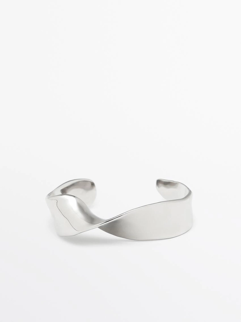 Широкий текстурированный браслет