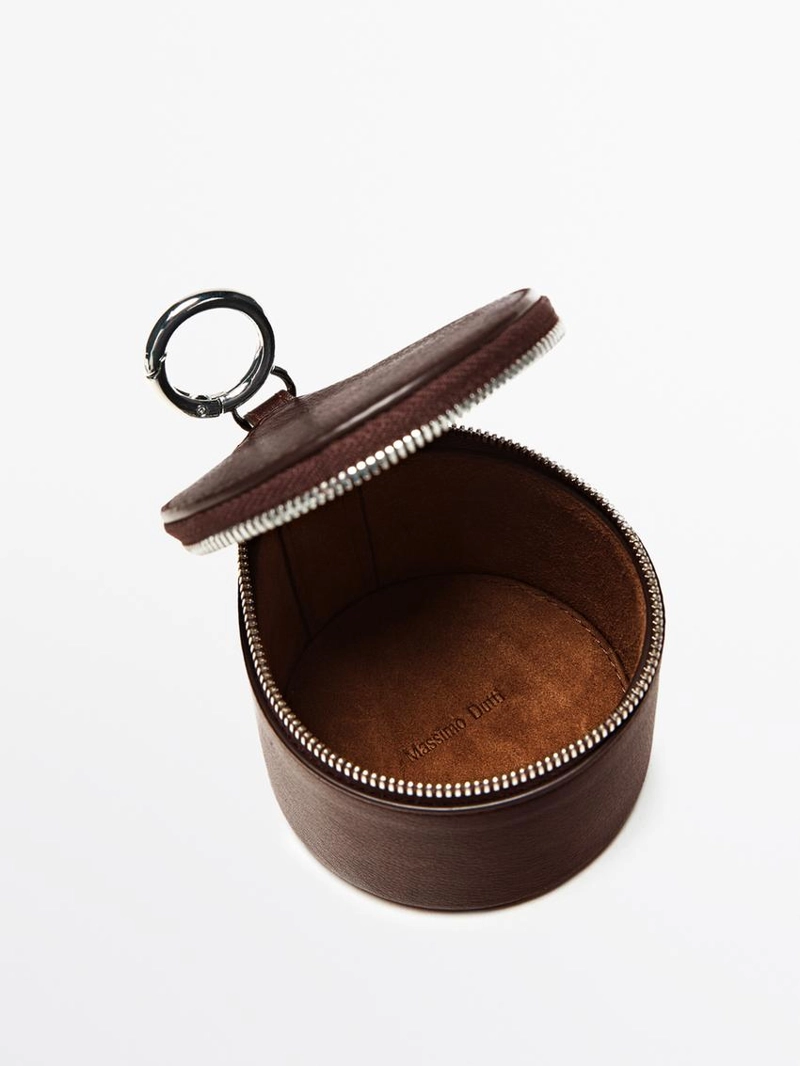 Сумка из овечьей кожи с отделкой наппа и стразами