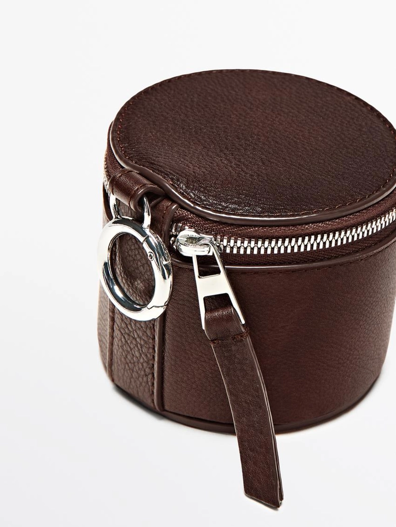 Сумка из овечьей кожи с отделкой наппа и стразами