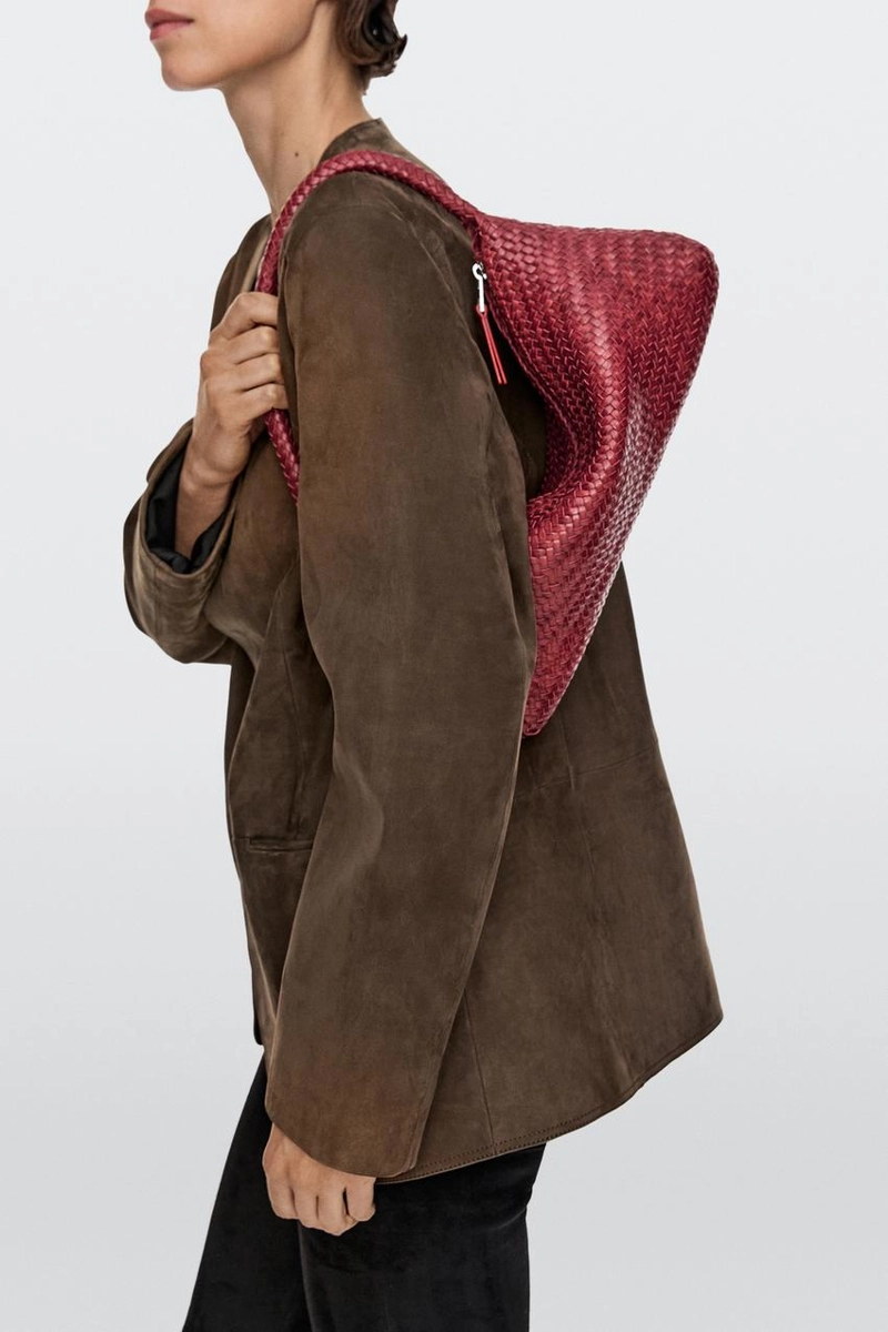 Сумка-полумесяц из плетеной кожи нэппа