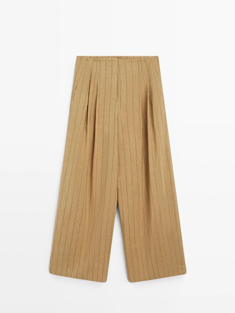 Широкие брюки с вытачками