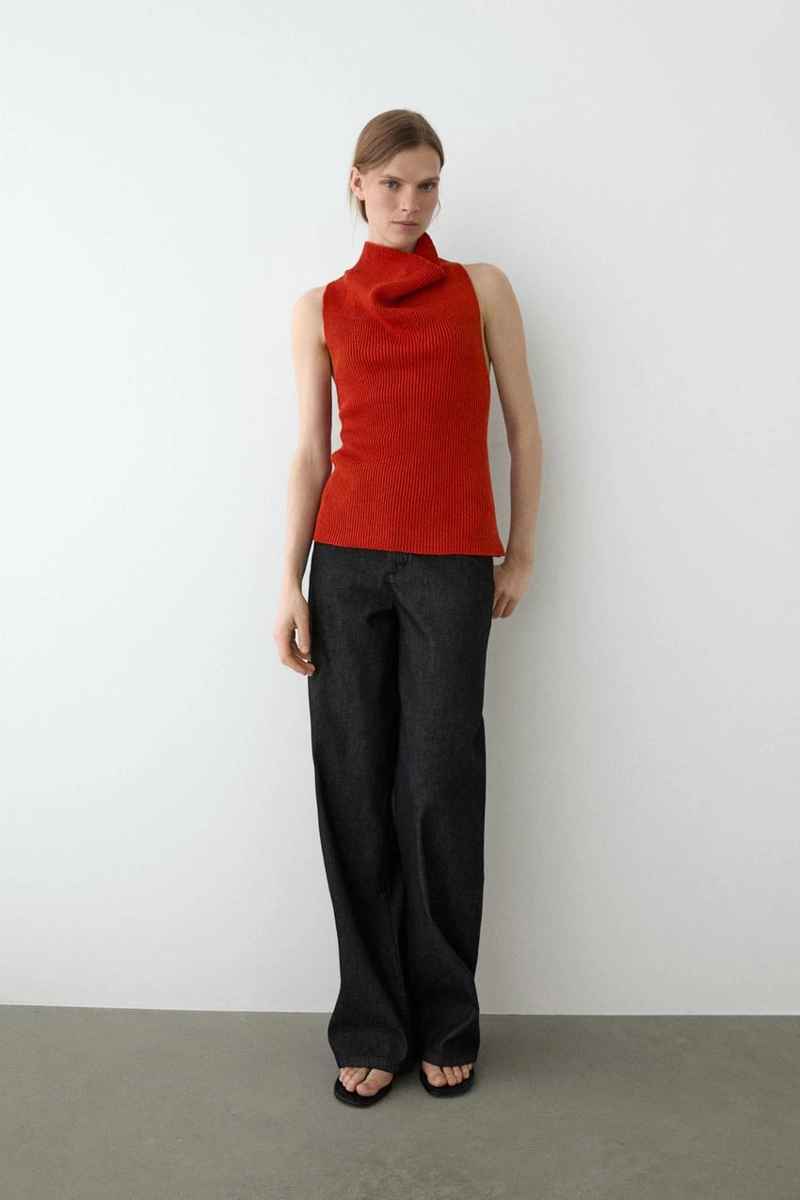 Топ из хлопка с воротником лодочкой