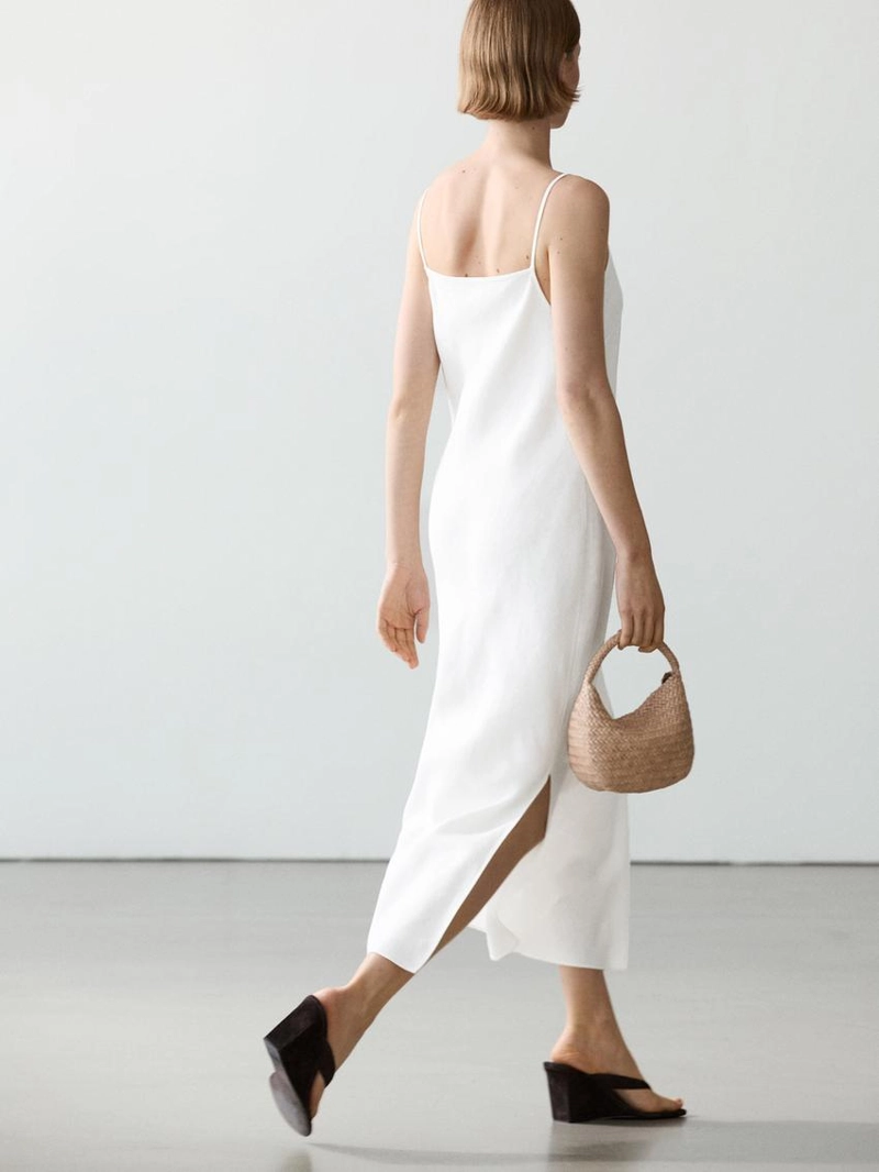 Платье-миди из льна с прямым вырезом