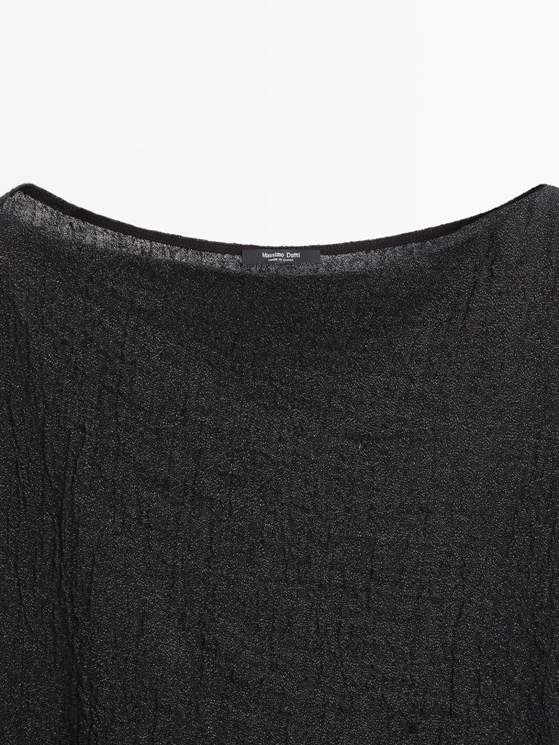 Платье из льна с асимметричным рукавом