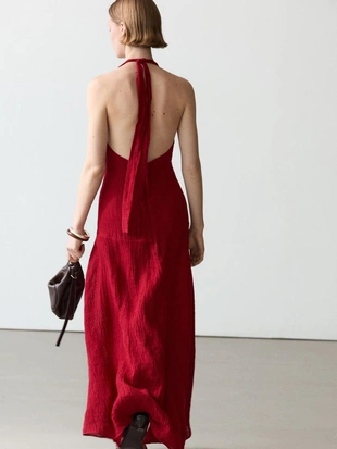 Длинное платье из 100% льна с деталями на горловине- Заказать в России