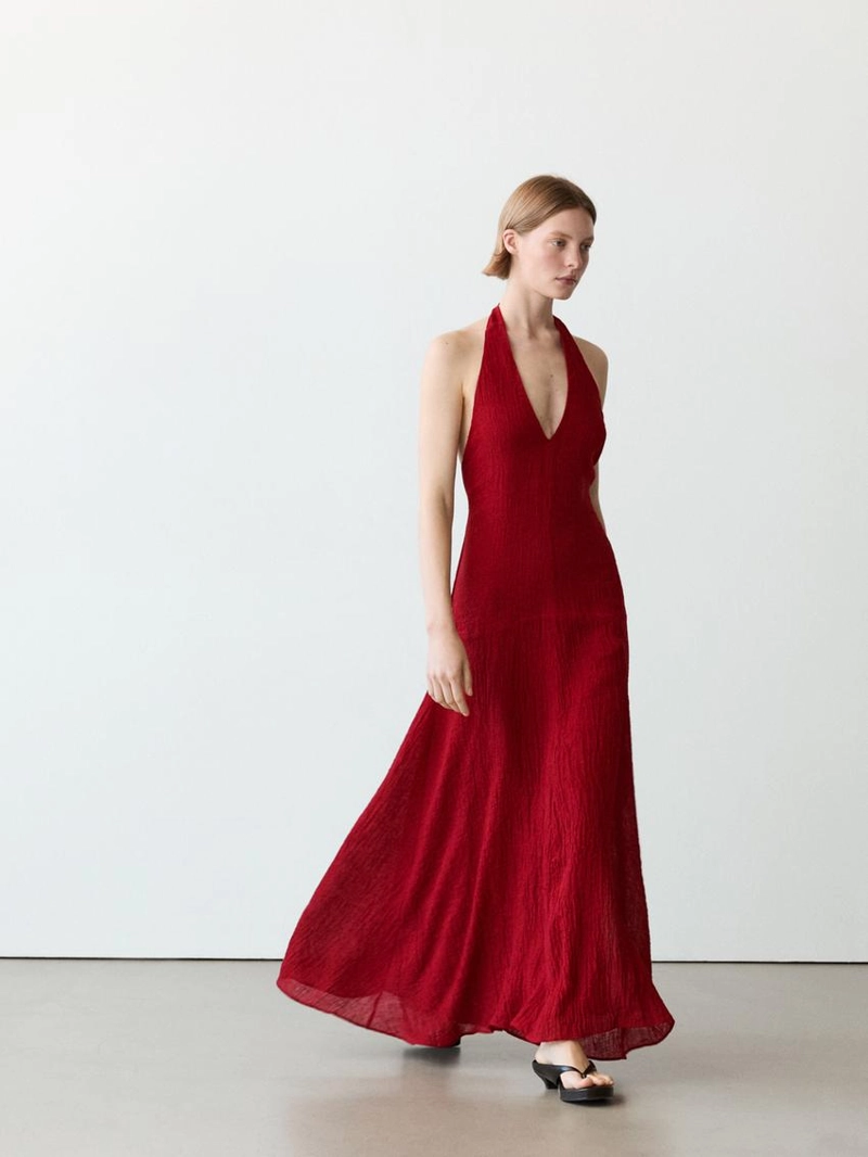 Длинное платье из 100% льна с деталями на горловине