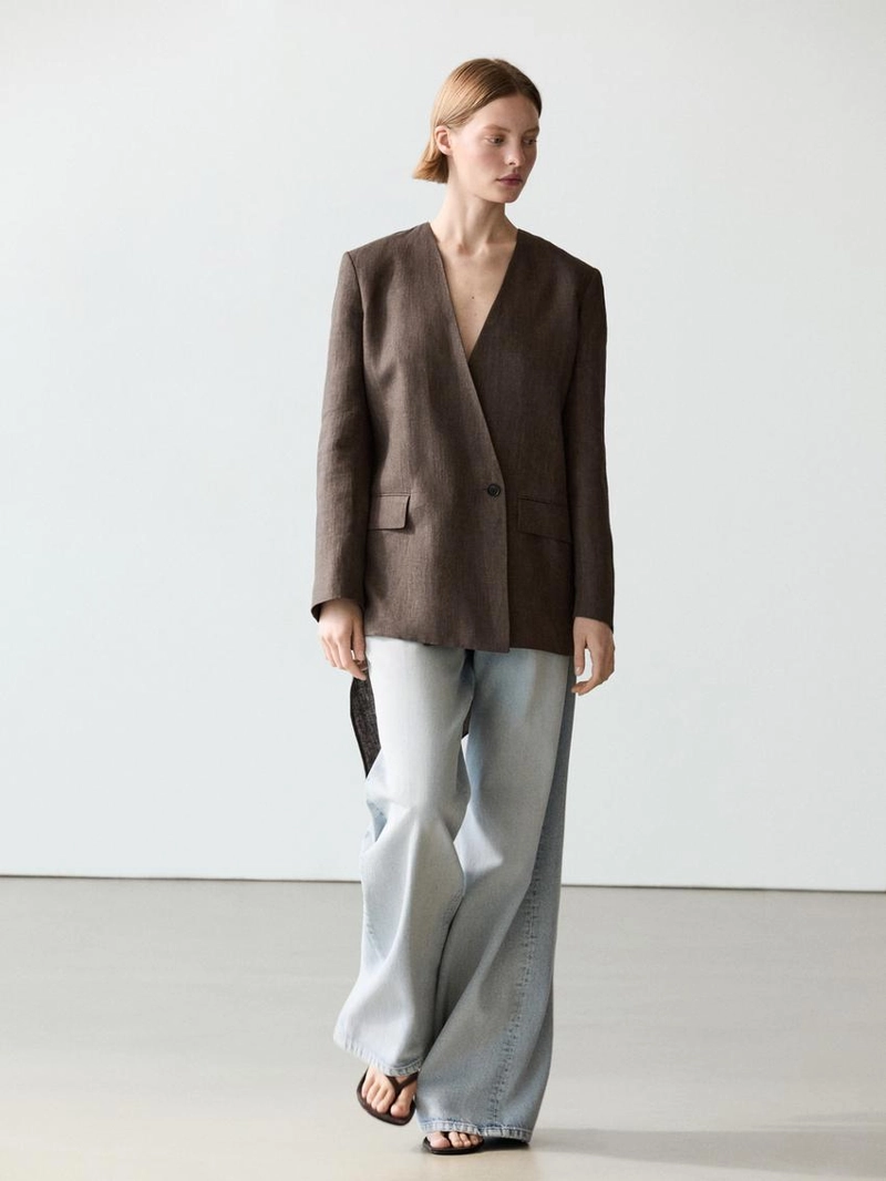 Пиджак из меланжевого льна с шарфом