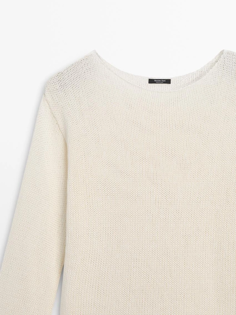 Пуловер из смесовой хлопковой пряжи с вырезом