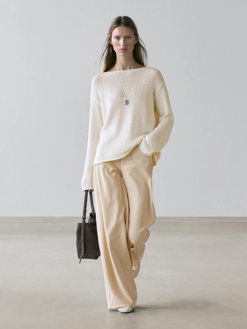 Пуловер из смесовой хлопковой пряжи с вырезом