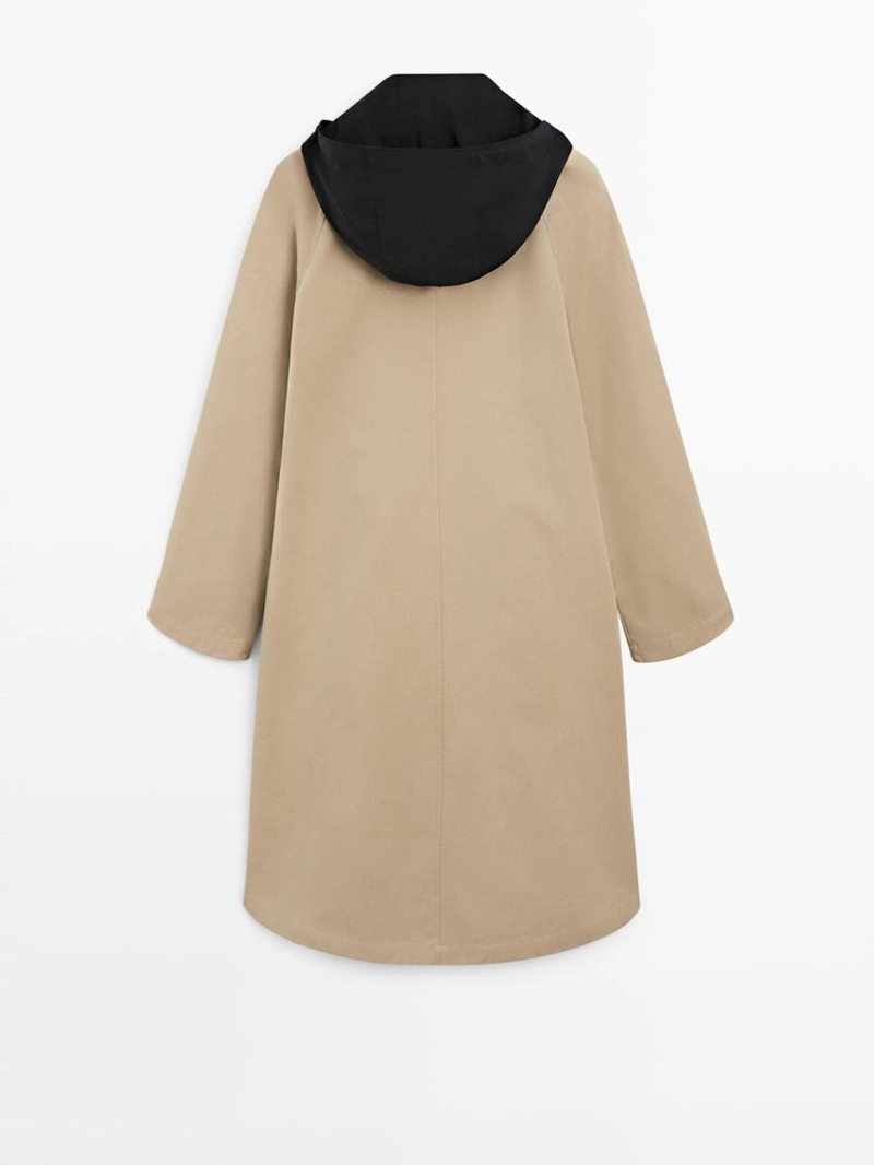 Плащ-тренч с отстёгивающимся капюшоном
