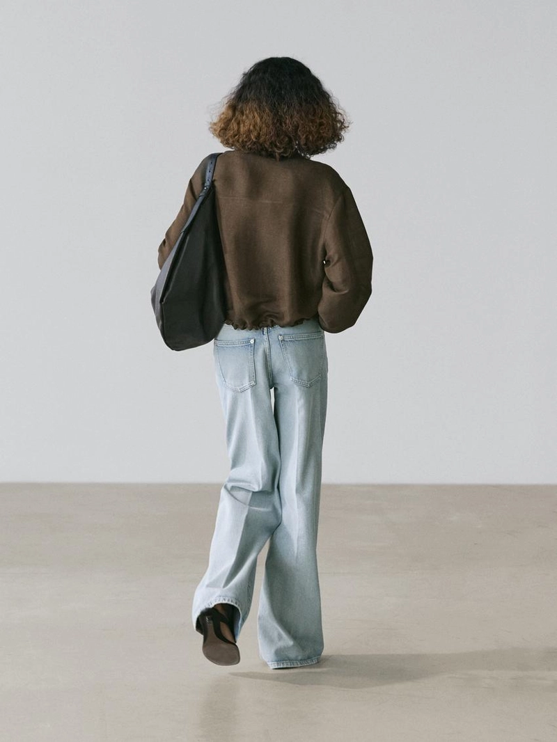 Бомбер из льна и шелка