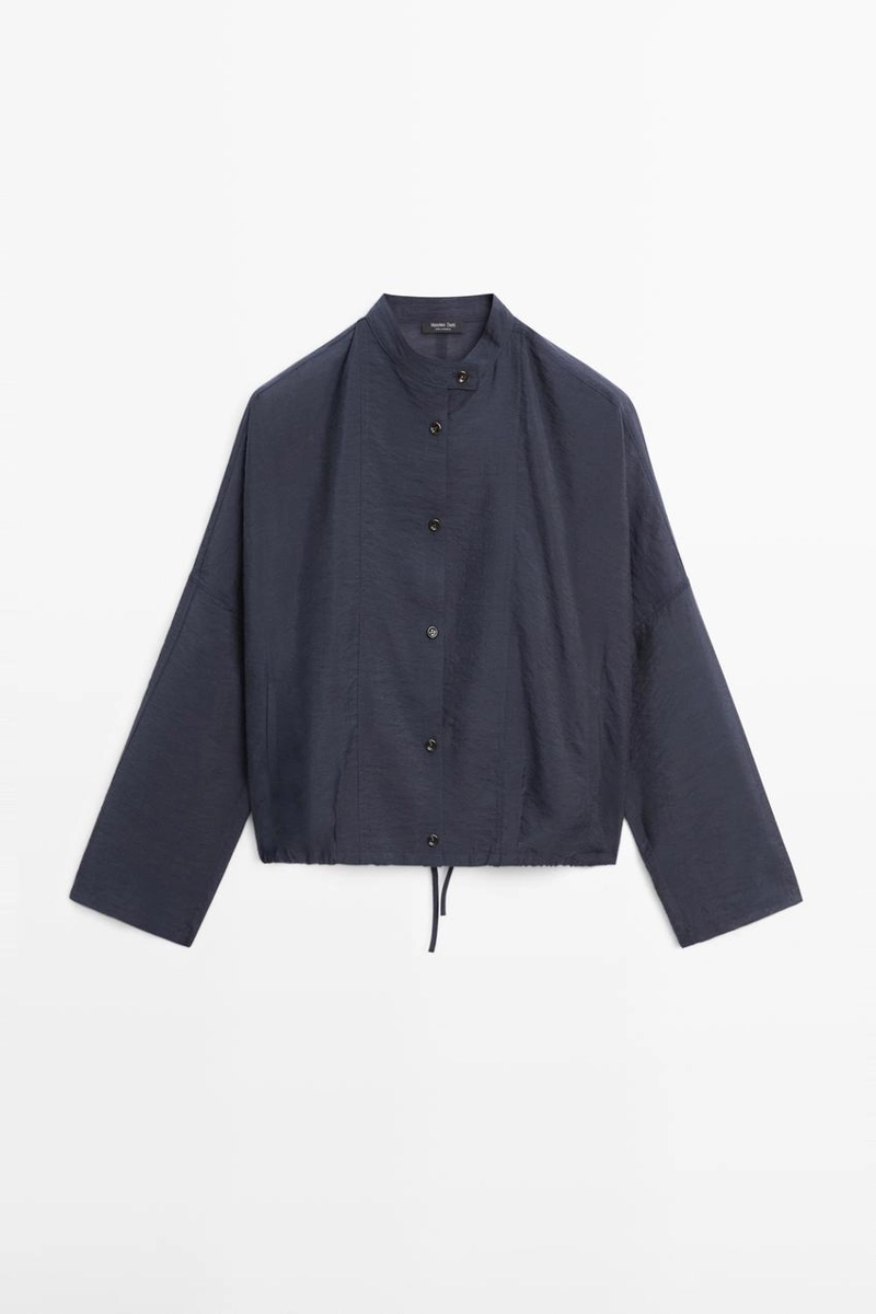 Куртка-бомбер с отложным воротником и деталями на пуговицах