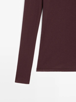 Футболка из 100% хлопка полупрозрачная с деталями воротника- Заказать в России