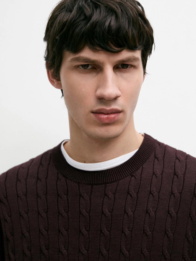 Свитер из хлопкового кабельного вязания