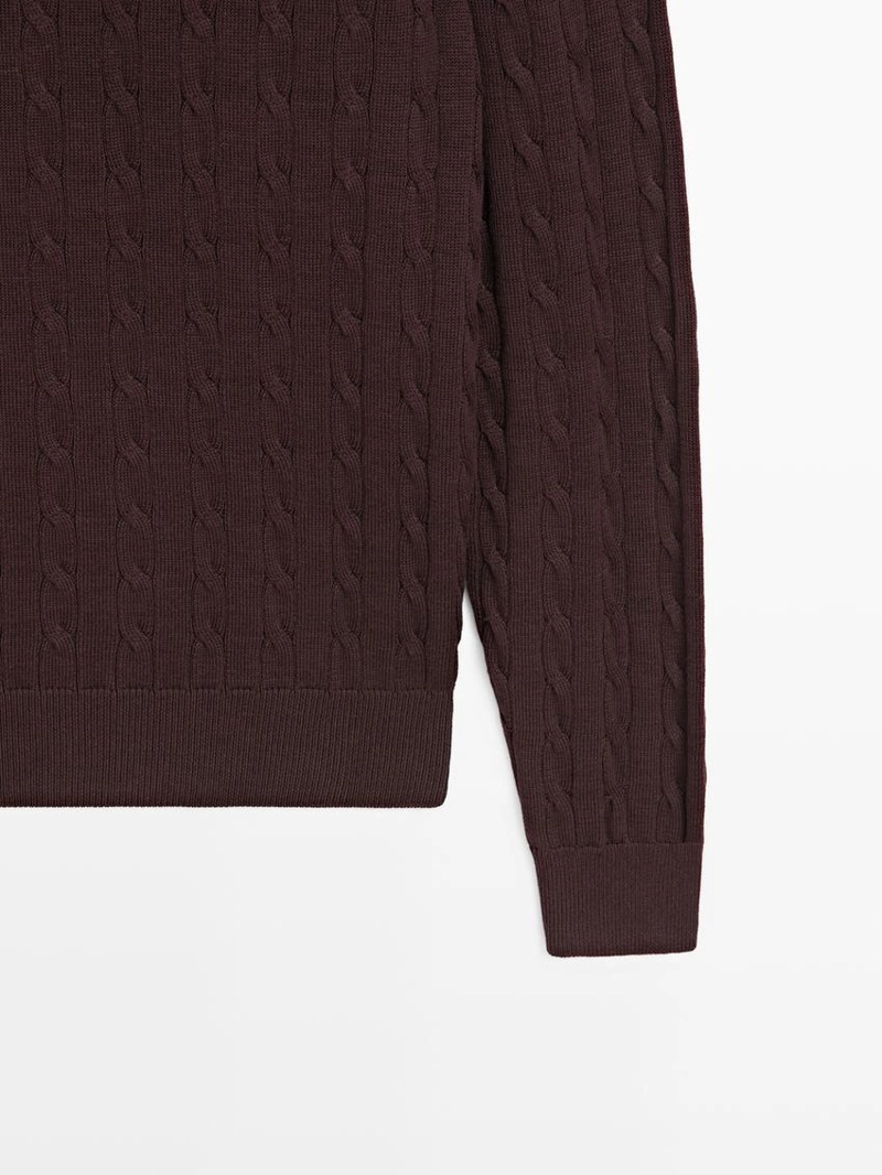 Свитер из хлопкового кабельного вязания